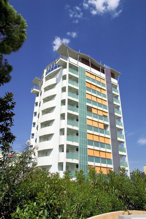 Appartamenti Torre Del Sole Bibione Eksteriør bilde
