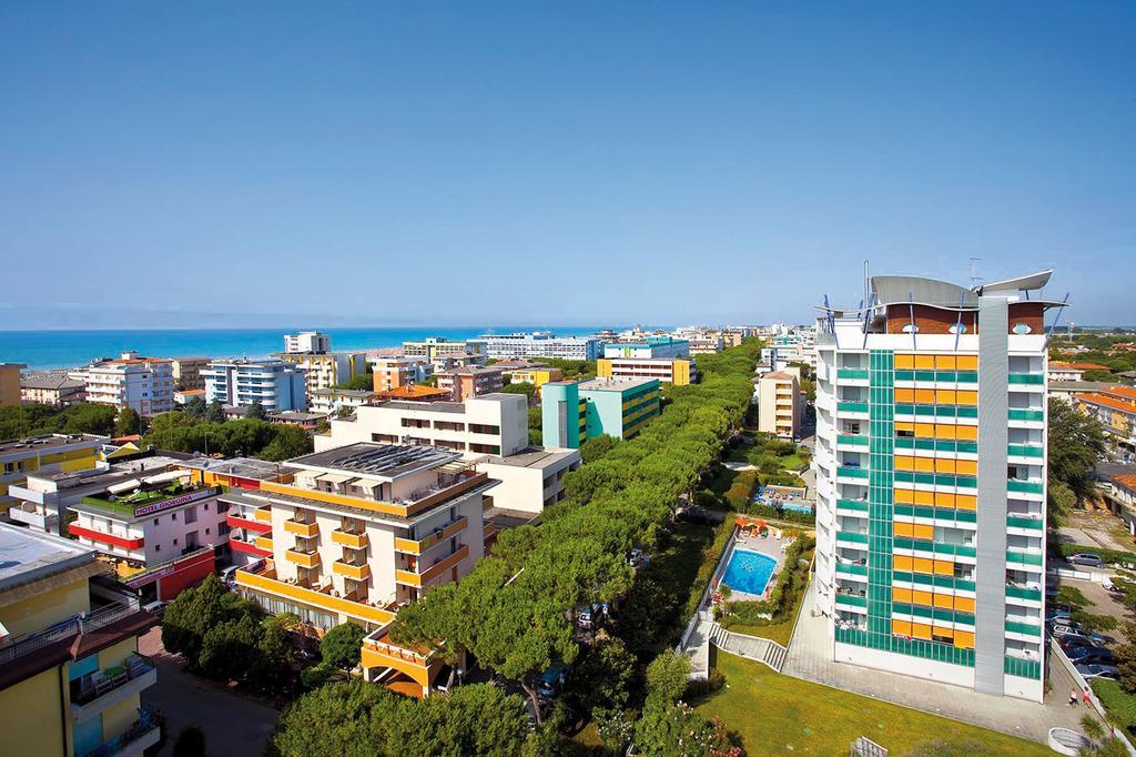 Appartamenti Torre Del Sole Bibione Eksteriør bilde